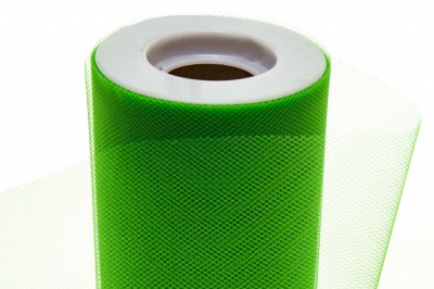 Фатин в шпульках 16-146, 10 гр/м2, шир. 15 см (в нам. 25+/-1 м), цвет зелёный - купить в Калуге. Цена: 100.69 руб.